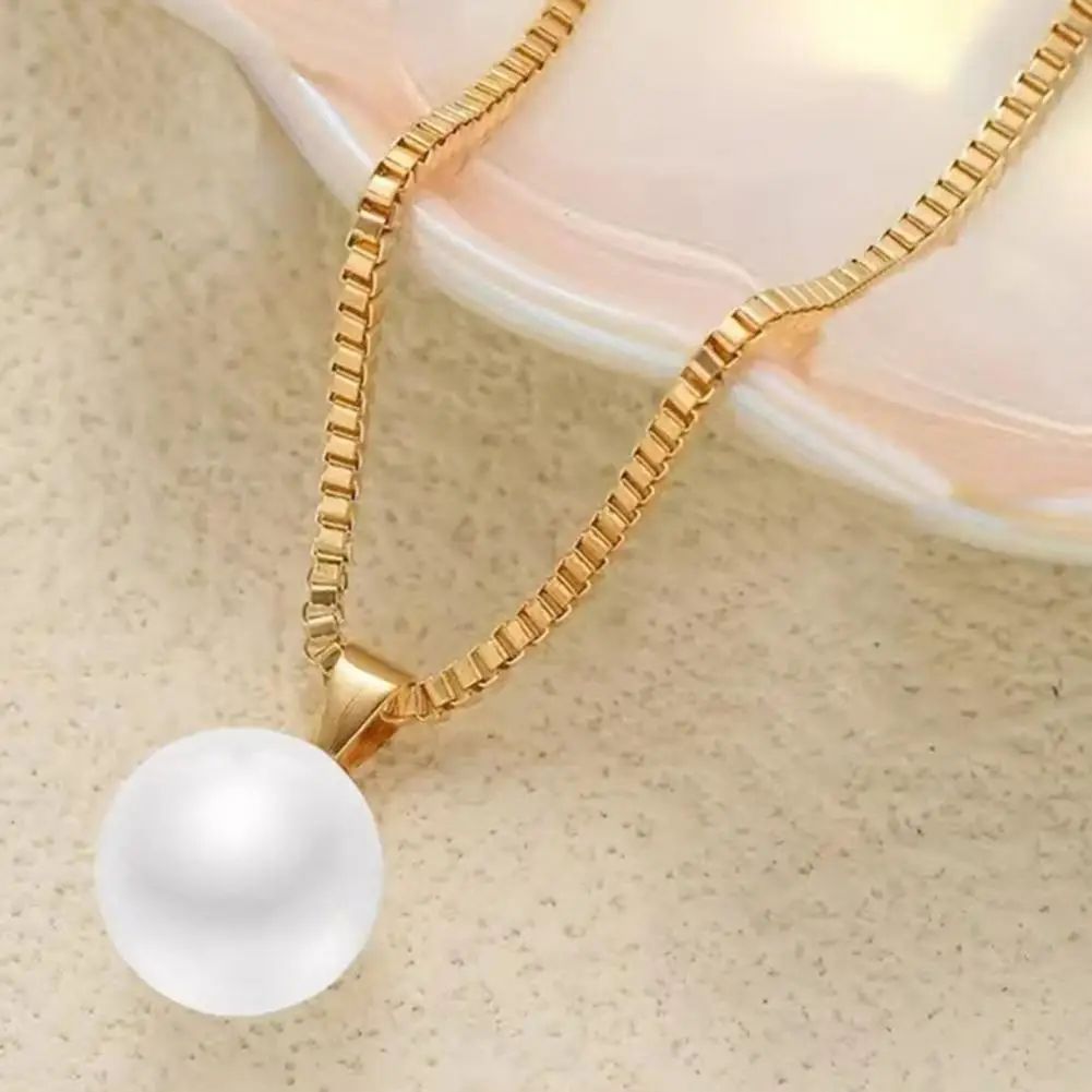 Classic Faux Pearl Jewelry Set for Women – Elegant Jewelry Gift for Special Occasions