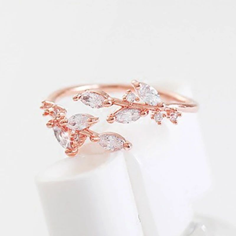 Women’s Adjustable Branch Ring – Fashionable Finger Jewelry for Daily Wear and Special Occasions