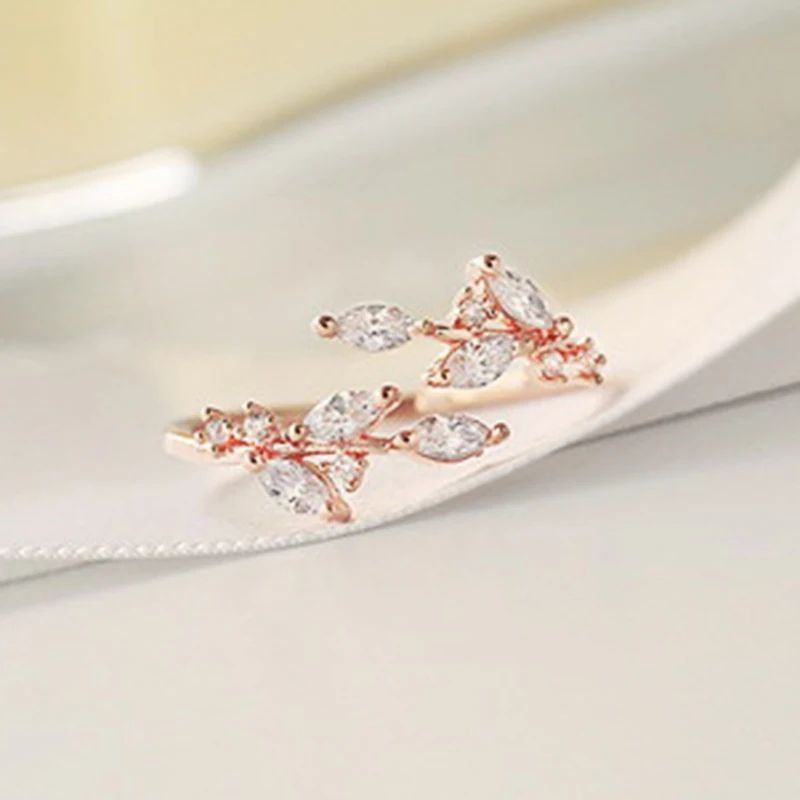 Women’s Adjustable Branch Ring – Fashionable Finger Jewelry for Daily Wear and Special Occasions