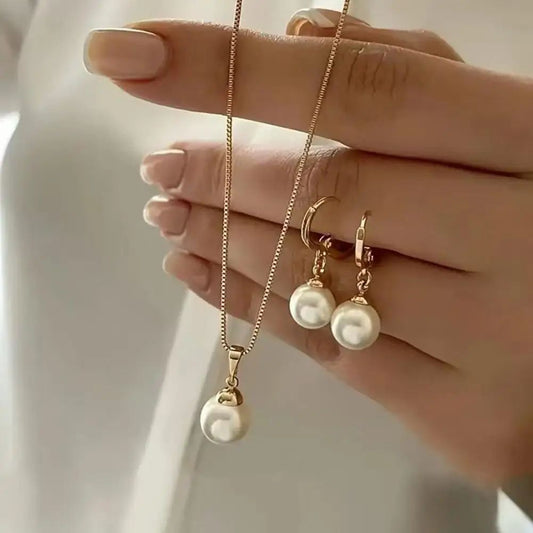 Classic Faux Pearl Jewelry Set for Women – Elegant Jewelry Gift for Special Occasions
